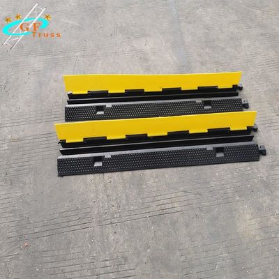 1M Driveway Cable Protector Boden-Gummibremsschwelle-Position